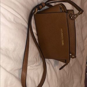 ⭐️⭐️SALE⭐️🌟 Authentic Michael Kors Cross Body Bag